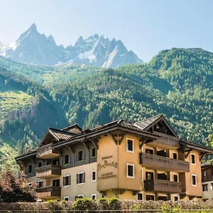 Appartement La Ginabelle Vue Mont Blanc Avec Piscine, Chamonix